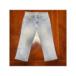 Max Studio Womens Capri Jeans Size 4 Stretch Light Wash Denim Spring Summer